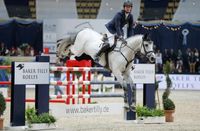 Felix Haßmann mit Cayenne. Bild: "obs/EN GARDE Marketing GmbH/Stefan Lafrentz"