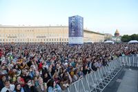 Zuschauer bei einem Konzert für Ärzte und Freiwillige im Rahmen des St. Petersburg International Economic Forum - 2021.