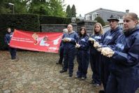 Protest vor Bohlens Villa in Tötensen Bild: PETA