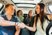 Begrüßung bei Fahrtbeginn mit BlaBlaCar. Bild: "obs/BlaBlaCar"