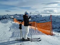 Skifahren: Sensor steuert Handy. Bild: pixelio.de/Dr. Klaus-Uwe Gerhardt