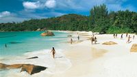 Der Traumstrand Anse Lazio auf den Seychellen ist für viele der schönste Strand der Welt. Bild: Reise & Preise Verlags GmbH