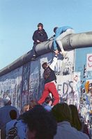 Berliner Mauer am 12. November 1989 (aus Richtung West-Berlin gesehen)