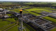 Erdgasförderanlage und oberirdischer Rohrleitungen an einem Standort des Unternehmens Nederlandse Aardolie Maatschappij BV (NAM) am 22. November 2021 in Groningen Bild: Gettyimages.ru / Cris Toala Olivares