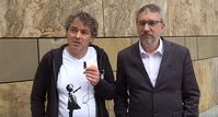 Abb. Michael Ballweg (links) mit Anwalt Ralf Ludwig (2025)  Bild: impf-report