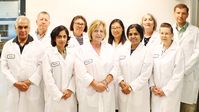 Das Forscher-Team des Dr. Rath Research Instituts in San Jose, Kalifornien  Bild: "obs/Dr. Rath Education Services BV/Dr Rath Research"