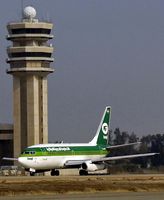 Eine Boeing 737-200 der Iraqi Airways am Flughafen Bagdad 2008