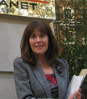 Elisabeth Sladen in London (2003) Bild: Tsange / de.wikipedia.org