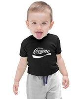 "Cocaine"-Shirt: fragwürdiger Slogan für Kinder.