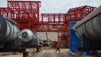 Auf dem Archivbild: Baustelle einer neuen Ammoniakproduktionsanlage, Region Perm, Russland Bild: Sputnik / Pawel Lissizyn