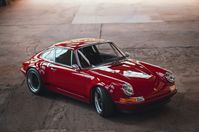 Puristisch, ästhetisch, leistungsstarkUmbauten der Firma Mletzko auf Basis Porsche 964 Bild: Mletzko newgen GmbH & Co. KG Fotograf: Artland Studios