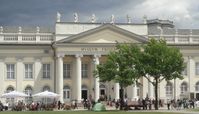 Das Fridericianum in Kassel während der Documenta 13 (2012)