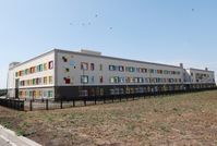 Eine neu gebaute Schule in Mariupol Bild: Nadeschka Tschitscherowa / Sputnik