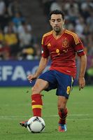 Xavier Hernández i Creus, Spielername Xavi, ist ein spanischer Fußballspieler. Seine Position ist das zentrale Mittelfeld. Er spielt seit seiner Jugendzeit beim FC Barcelona.