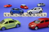 Die Kfz-Wechselsaison läuft: Bis zum 30. November können Autoversicherte ihre Kfz-Versicherung kündigen, um zum 1. Januar nächsten Jahres den Anbieter zu wechseln.