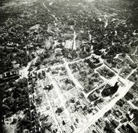 Luftaufnahme der USAAF der großflächig zerstörten Innenstadt von Braunschweig vom 12. Mai 1945 (Symbolbild)