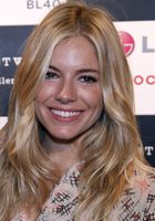 Sienna Miller (2009)