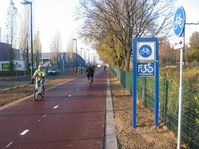 Radschnellweg in Fietssnelweg F35, Enschede, Niederlande