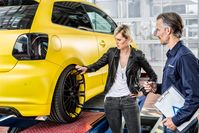 Tuning Reifen Felgen.  Bild: "obs/TÜV Rheinland AG/Wolfgang Flamisch"