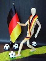 Fan: Fußball-WM als Challenge für Mitarbeiter. Bild: pixelio.de, Juergen Jotzo