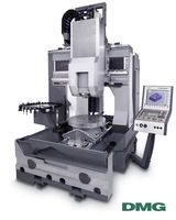 HSC 75 Offene Portalfräsmaschine mit sichtbarem Werkzeugmagazin von Gildemeister