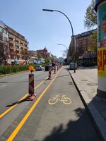 Pop-up-Radweg auf dem Kottbusser Damm in Berlin (Symbolbild)