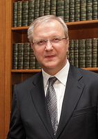 Olli Rehn (2010) Bild: Γιώργος Α. Παπανδρέου Πρωθυπουργός της Ελλάδας (Greek Prime Minister's Office) / de.wikipedia.org