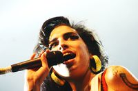 Amy Winehouse in Belfort (2007) Bild: Festival Eurockéennes / de.wikipedia.org