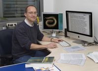 Prof. Dr. Reinhard Schröder
Quelle: (Foto: ITMZ Uni Rostock) (idw)