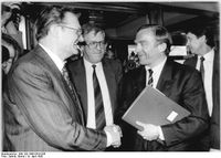 Gerhard Pohl (links) 1990 mit Helmut Haussmann und Franz Bertele