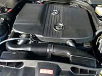 Der Motor OM 651 ist ein Dieselmotor mit vier Zylindern in Reihe von Mercedes-Benz, der im Oktober 2008 im Modell C 250 CDI BlueEFFICIENCY vorgestellt wurde.