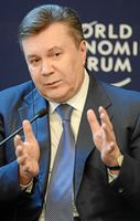 Wiktor Janukowytsch, Aufnahme beim Weltwirtschaftsforum in Davos im Januar 2013