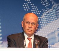 Berthold Huber auf dem Elektromobilitätsgipfel 2013 in Berlin