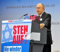 Nikolaus Schneider bei einer Kundgebung gegen Judenhass in Berlin (September 2014)