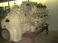 Der Reihensternmotor Swesda M503 mit 42 Zylindern in sieben Zylinderbänken zu jeweils sechs Zylindern (Verbrennungsmotor).