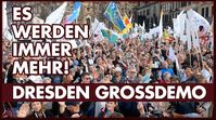Bild: SS Video: "Querdenken Dresden: Großdemo #HeisserHerbst #DD2910" (https://youtu.be/Zz8pSPKgxJM) / Eigenes Werk