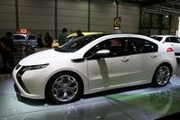 Opel Ampera Bild: Daniel Litzinger / PIXELIO