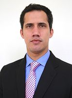Juan Guaidó (2016): Trainiert und Ausgebildet in den USA, u.a. in der Gearge Washington Universität (USA Elite Uni)