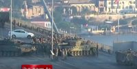 Bild: Screenshot Youtube Video "Pro-coup soldiers blocking Istanbul's Bosporus Bridge surrender"
