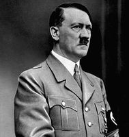 Adolf Hitler Bild: Bundesarchiv, Bild 183-S33882 / CC-BY-SA / de.wikipedia.org