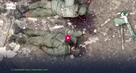 Bild: SS Video: "https://odysee.com/@RTDE:e/kriegsverbrechen-auf-video-festgehalten-elf-russische-soldaten-von-ukrainern-hingerichtet:d?src=embed" / Eigenes Werk