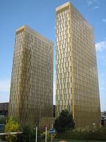 Hochhaustürme des EuGH auf dem Luxemburger Kirchberg-Plateau. Bild: Zinneke / de.wikipedia.org