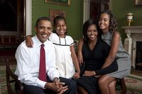 Offizielles Foto der Familie Obama. Bild: wikipedia.org