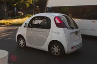 Autonomes Auto von Google, 2015