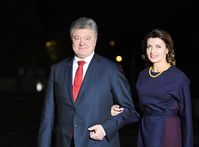Archivbild: Ex-Präsident der Ukraine Petro Poroschenko und seine Frau Marina in Paris am 10. November 2018