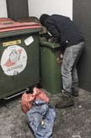 Containern