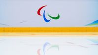 Das Logo der Paralympischen Spiele im Eispalast in Peking, 28. Februar 2022. Bild: Sputnik / GRIGORI SYSOJEW