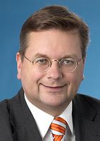 Reinhard Dieter Grindel Bild: Bundestagsbüro Reinhard Grindel MdB