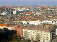 Blick über Prenzlauer Berg mit typischer urbaner Blockrandbebauung