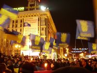 Demonstrationszug zu Ehren des nationalistischen Politikers Stepan Bandera am 1. Januar 2009